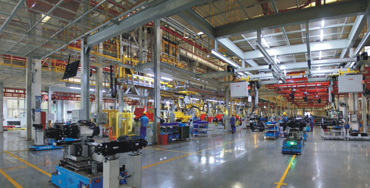 Hangcha Akıllı elektrikli forklift montaj atölyesi